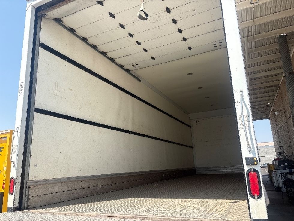 Medium Duty Box Truck-Light and Medium Duty Trucks-Freightliner-2018-M2-Phoenix-AZ-149,353\n\t\tmiles-$ 48,000 - Image 11
