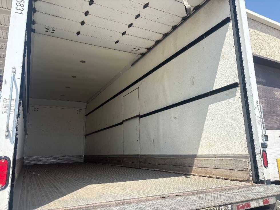 Medium Duty Box Truck-Light and Medium Duty Trucks-Freightliner-2018-M2-Phoenix-AZ-149,353\n\t\tmiles-$ 48,000 - Image 12