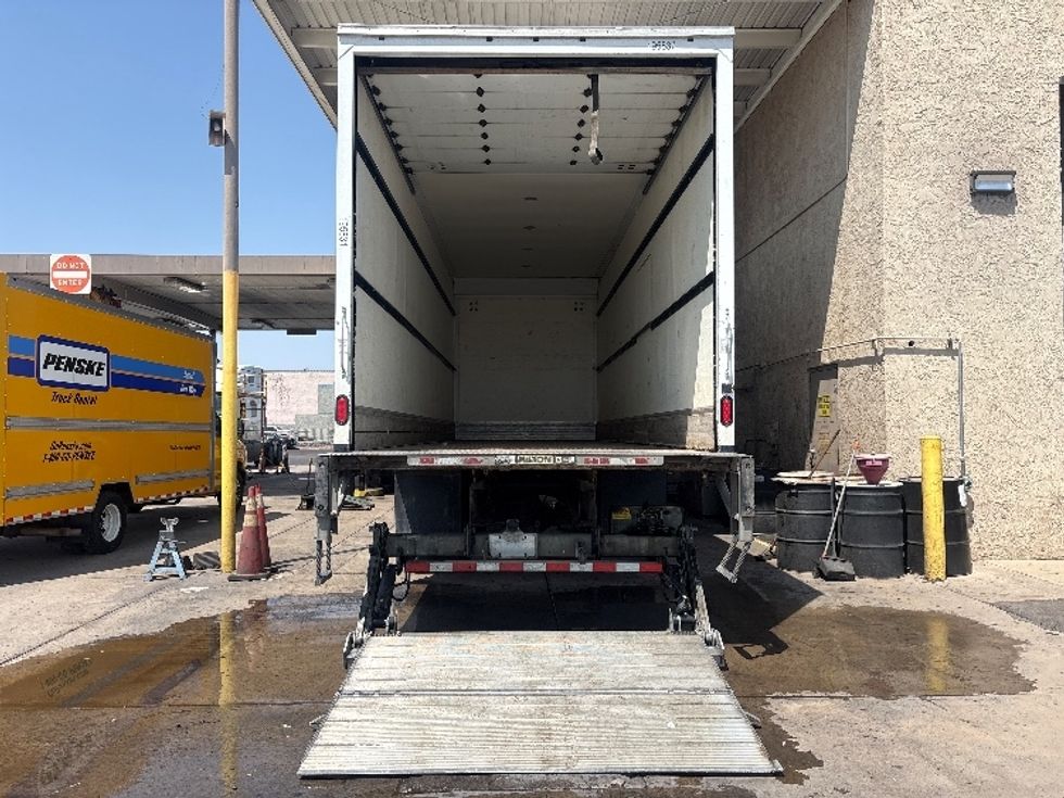 Medium Duty Box Truck-Light and Medium Duty Trucks-Freightliner-2018-M2-Phoenix-AZ-149,353\n\t\tmiles-$ 48,000 - Image 9