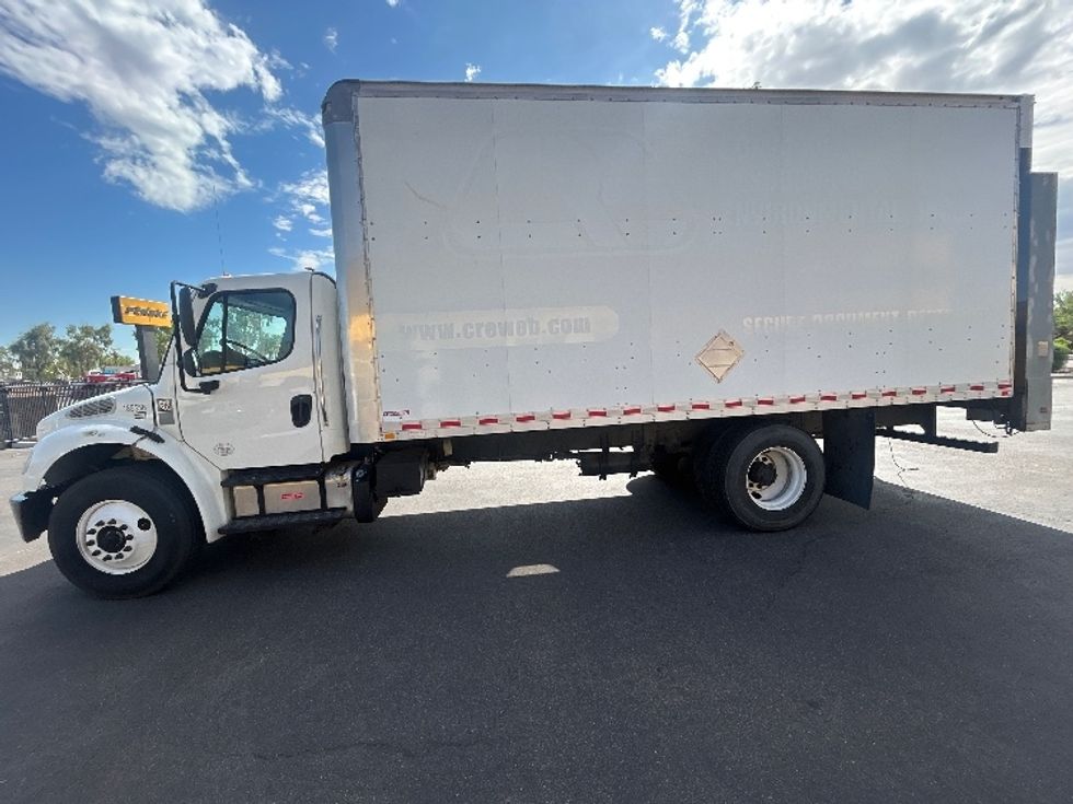 Medium Duty Box Truck-Light and Medium Duty Trucks-Freightliner-2018-M2-Phoenix-AZ-80,691\n\t\tmiles-$ 42,750 - Image 4