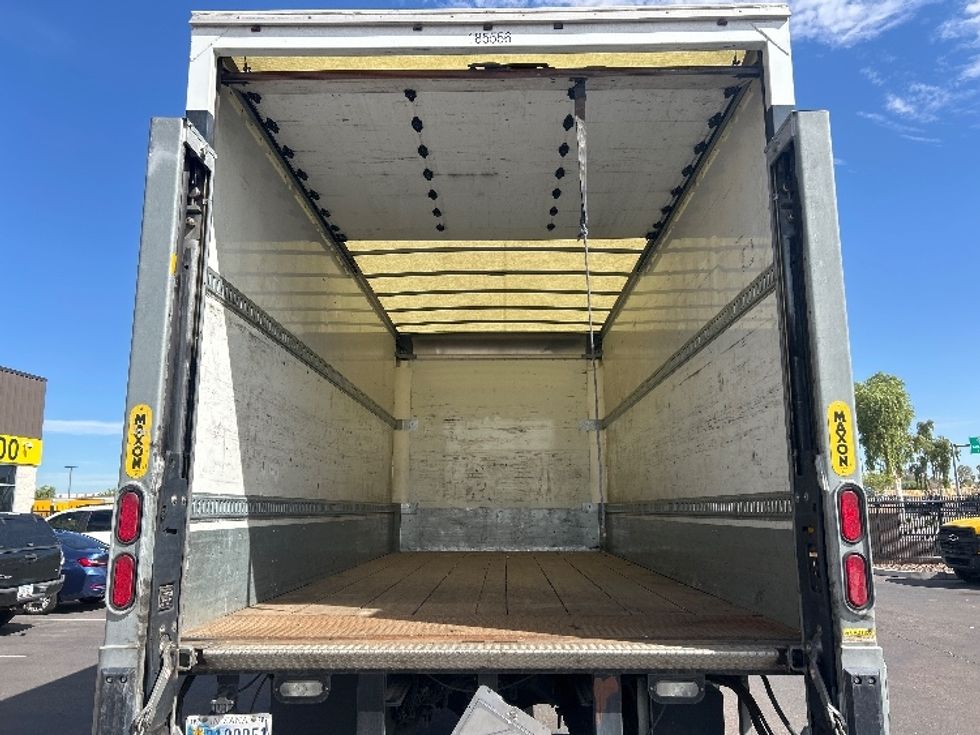 Medium Duty Box Truck-Light and Medium Duty Trucks-Freightliner-2018-M2-Phoenix-AZ-80,691\n\t\tmiles-$ 42,750 - Image 8