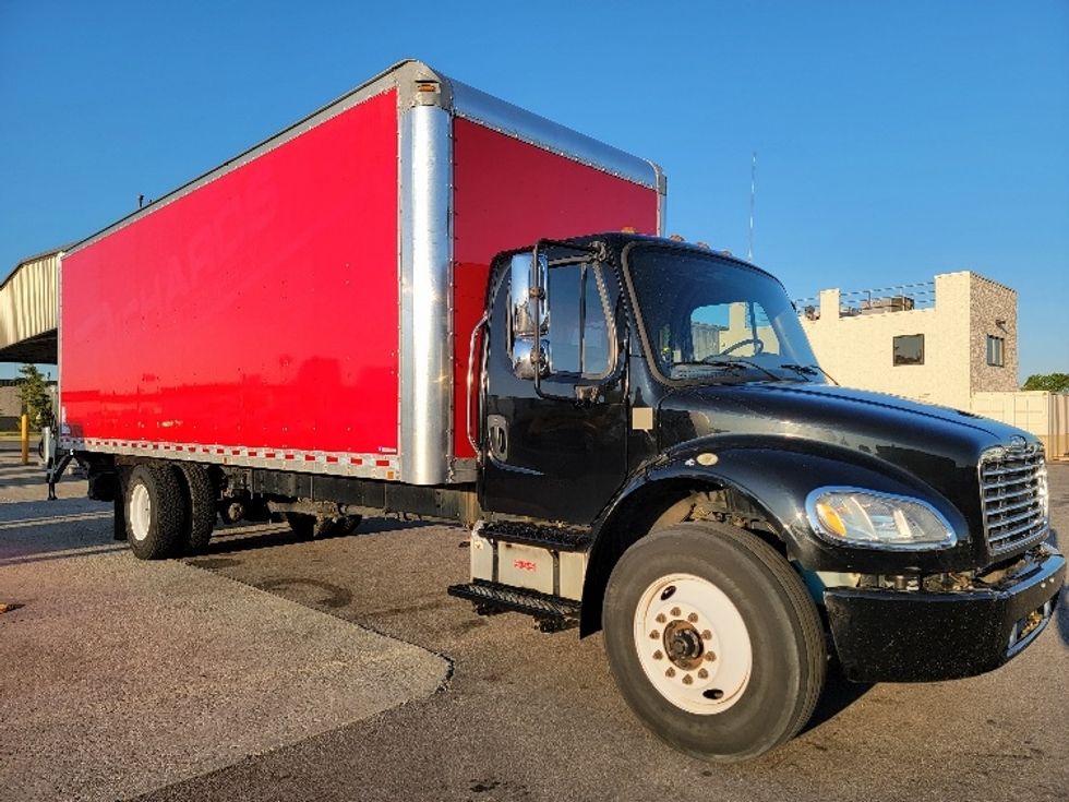 Medium Duty Box Truck-Light and Medium Duty Trucks-Freightliner-2018-M2-Piqua-OH-273,265\n\t\tmiles-$ 30,000 - Image 1
