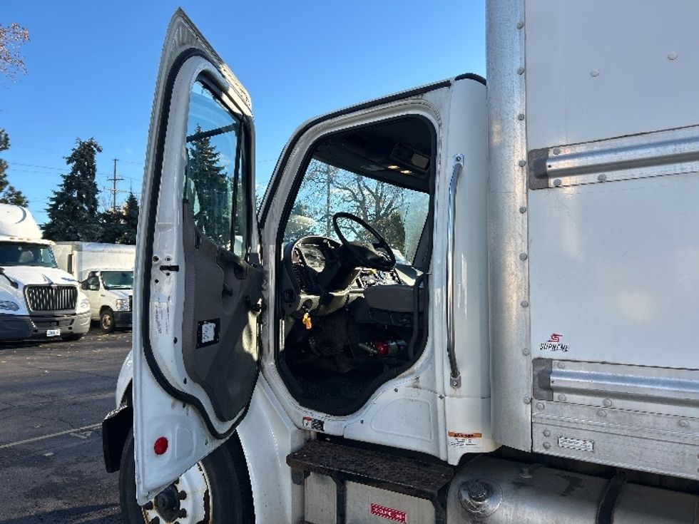 Medium Duty Box Truck-Light and Medium Duty Trucks-Freightliner-2018-M2-Plymouth-MI-244,236\n\t\tmiles-$ 35,250 - Image 16
