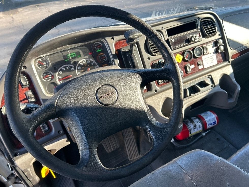 Medium Duty Box Truck-Light and Medium Duty Trucks-Freightliner-2018-M2-Plymouth-MI-244,236\n\t\tmiles-$ 35,250 - Image 18