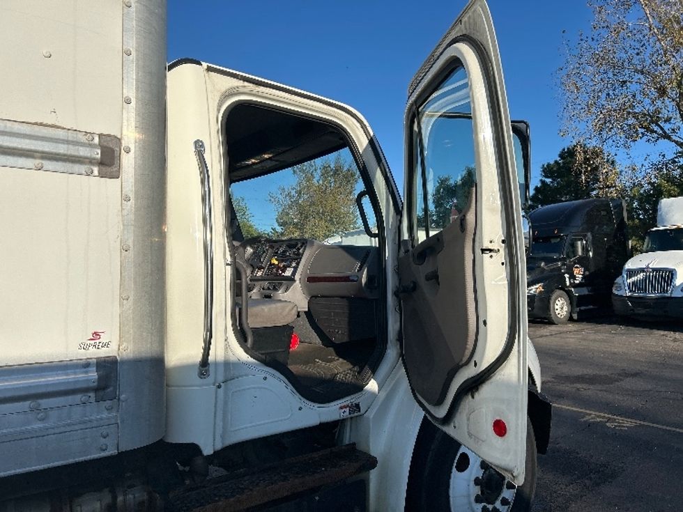 Medium Duty Box Truck-Light and Medium Duty Trucks-Freightliner-2018-M2-Plymouth-MI-244,236\n\t\tmiles-$ 35,250 - Image 20