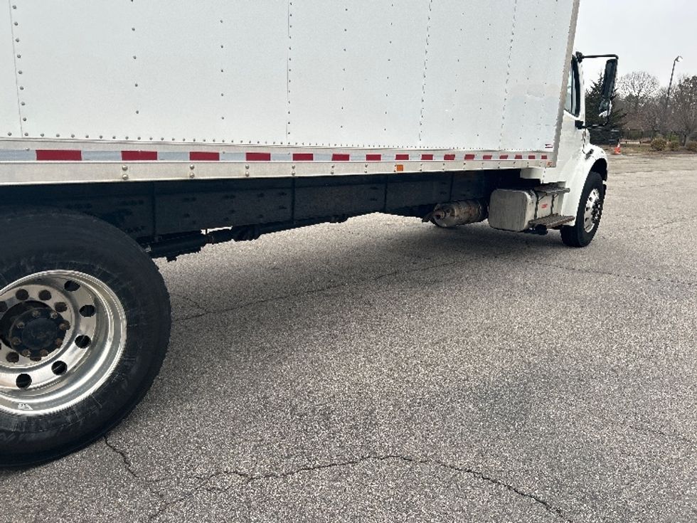 Medium Duty Box Truck-Light and Medium Duty Trucks-Freightliner-2018-M2-Prince George-VA-101,928\n\t\tmiles-$ 64,500 - Image 11