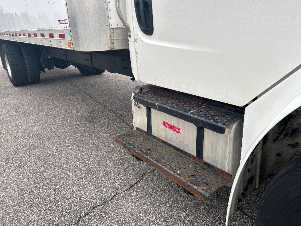 Medium Duty Box Truck-Light and Medium Duty Trucks-Freightliner-2018-M2-Prince George-VA-101,928\n\t\tmiles-$ 64,500 - Image 24