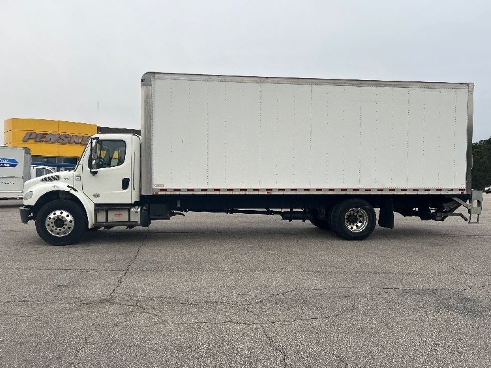 Medium Duty Box Truck-Light and Medium Duty Trucks-Freightliner-2018-M2-Prince George-VA-101,928\n\t\tmiles-$ 64,500 - Image 4