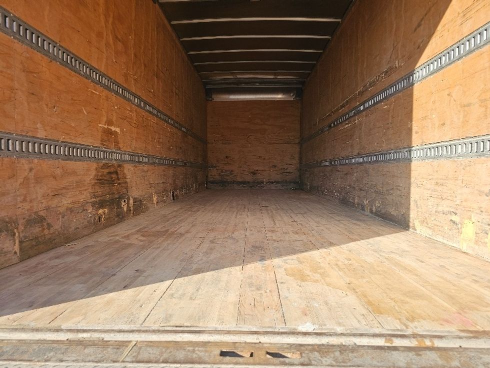 Medium Duty Box Truck-Light and Medium Duty Trucks-Freightliner-2018-M2-Prince George-VA-101,928\n\t\tmiles-$ 64,500 - Image 9