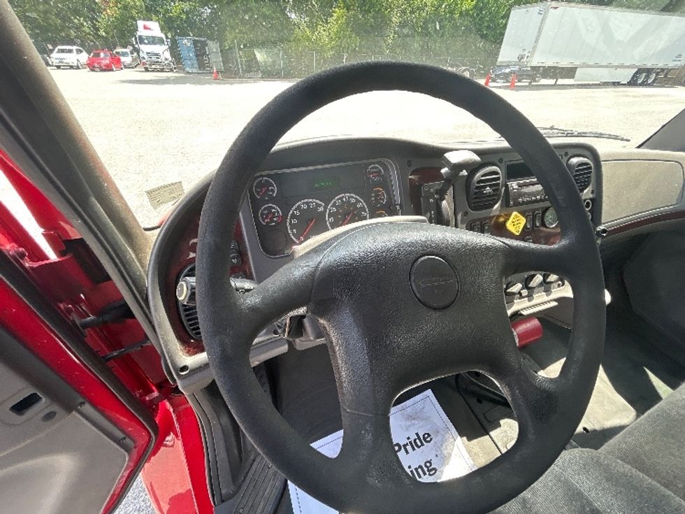 Medium Duty Box Truck-Light and Medium Duty Trucks-Freightliner-2018-M2-Prince George-VA-329,240\n\t\tmiles-$ 20,250 - Image 17