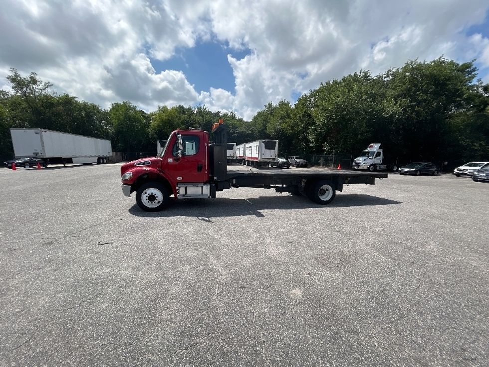 Medium Duty Box Truck-Light and Medium Duty Trucks-Freightliner-2018-M2-Prince George-VA-329,240\n\t\tmiles-$ 20,250 - Image 4