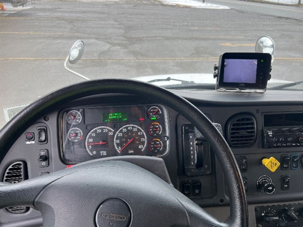 Medium Duty Box Truck-Light and Medium Duty Trucks-Freightliner-2018-M2-Rochester-NY-108,303\n\t\tmiles-$ 50,000 - Image 18