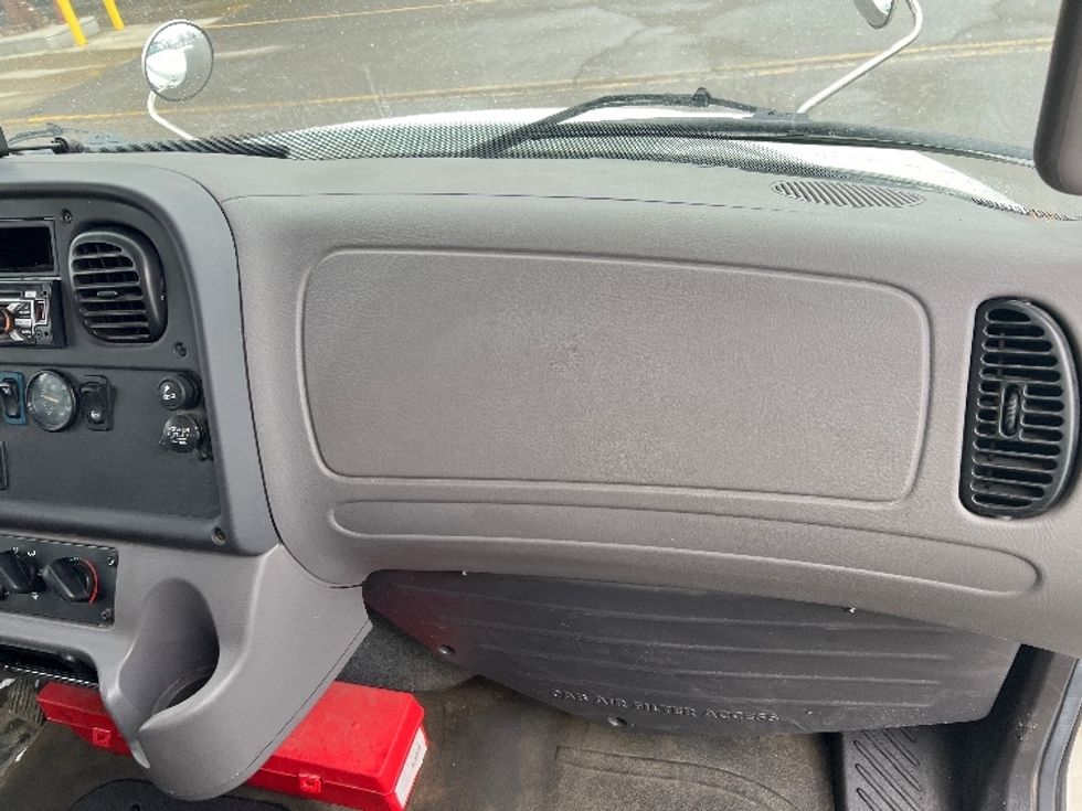 Medium Duty Box Truck-Light and Medium Duty Trucks-Freightliner-2018-M2-Rochester-NY-108,303\n\t\tmiles-$ 50,000 - Image 21