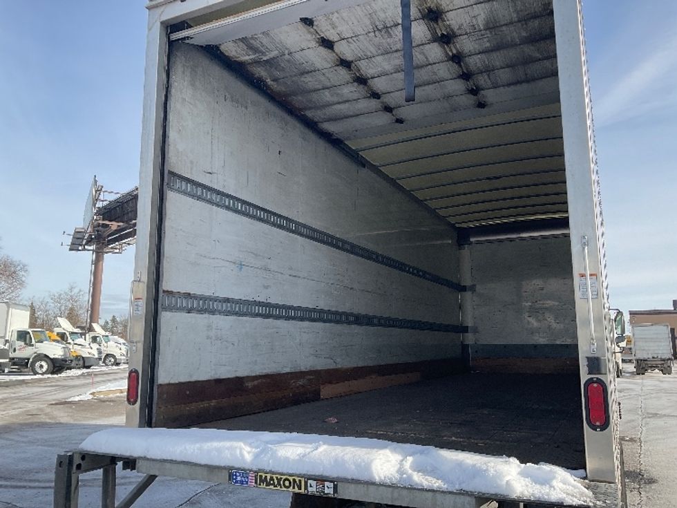 Medium Duty Box Truck-Light and Medium Duty Trucks-Freightliner-2018-M2-Romulus-MI-344,346\n\t\tmiles-$ 20,000 - Image 11