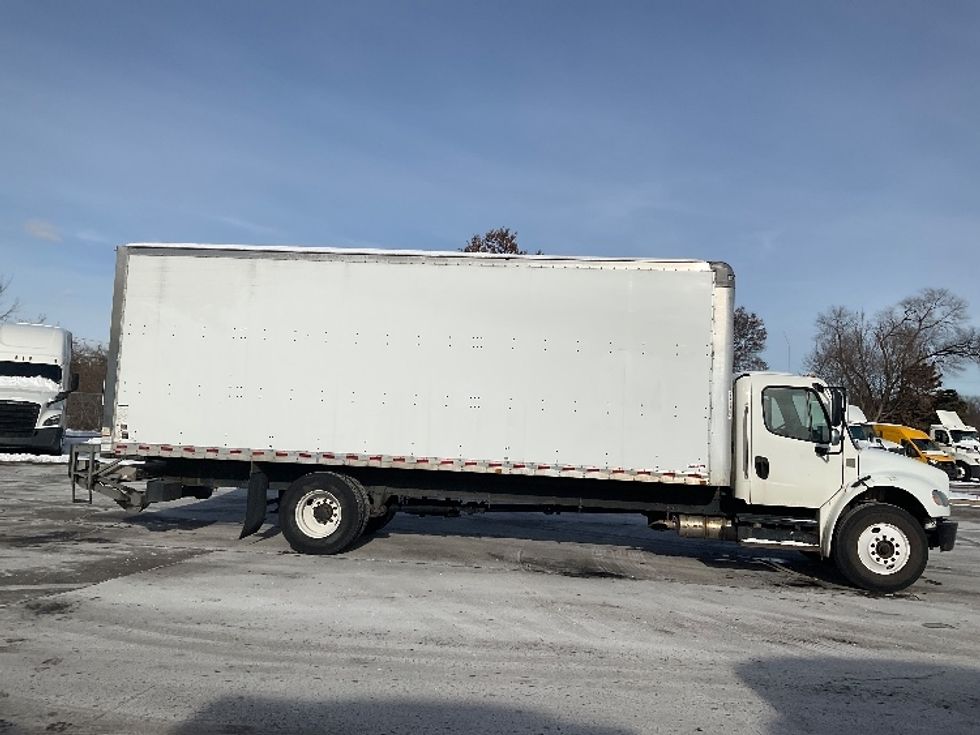 Medium Duty Box Truck-Light and Medium Duty Trucks-Freightliner-2018-M2-Romulus-MI-344,346\n\t\tmiles-$ 20,000 - Image 15