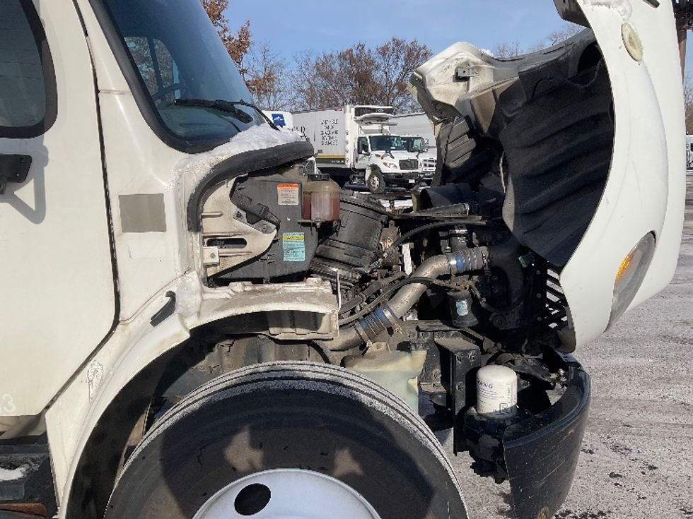 Medium Duty Box Truck-Light and Medium Duty Trucks-Freightliner-2018-M2-Romulus-MI-344,346\n\t\tmiles-$ 20,000 - Image 23