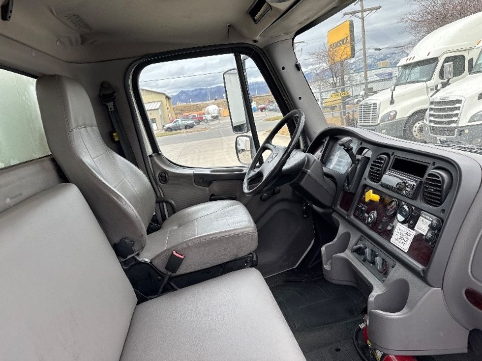 Medium Duty Box Truck-Light and Medium Duty Trucks-Freightliner-2018-M2-Salt Lake City-UT-171,049\n\t\tmiles-$ 46,750 - Image 20