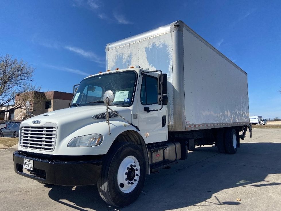 Medium Duty Box Truck-Light and Medium Duty Trucks-Freightliner-2018-M2-San Antonio-TX-194,480\n\t\tmiles-$ 48,000 - Image 3
