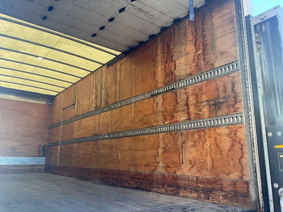 Medium Duty Box Truck-Light and Medium Duty Trucks-Freightliner-2018-M2-Santa Ana-CA-216,631\n\t\tmiles-$ 36,000 - Image 12