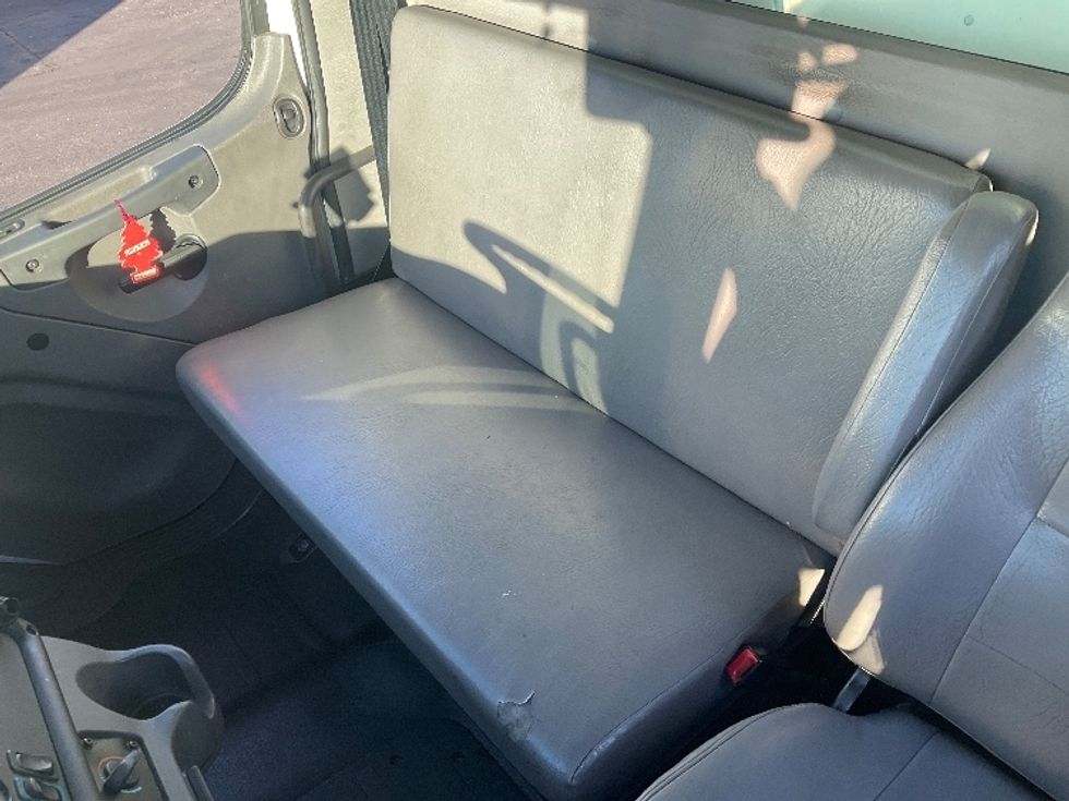 Medium Duty Box Truck-Light and Medium Duty Trucks-Freightliner-2018-M2-Santa Ana-CA-216,631\n\t\tmiles-$ 36,000 - Image 19