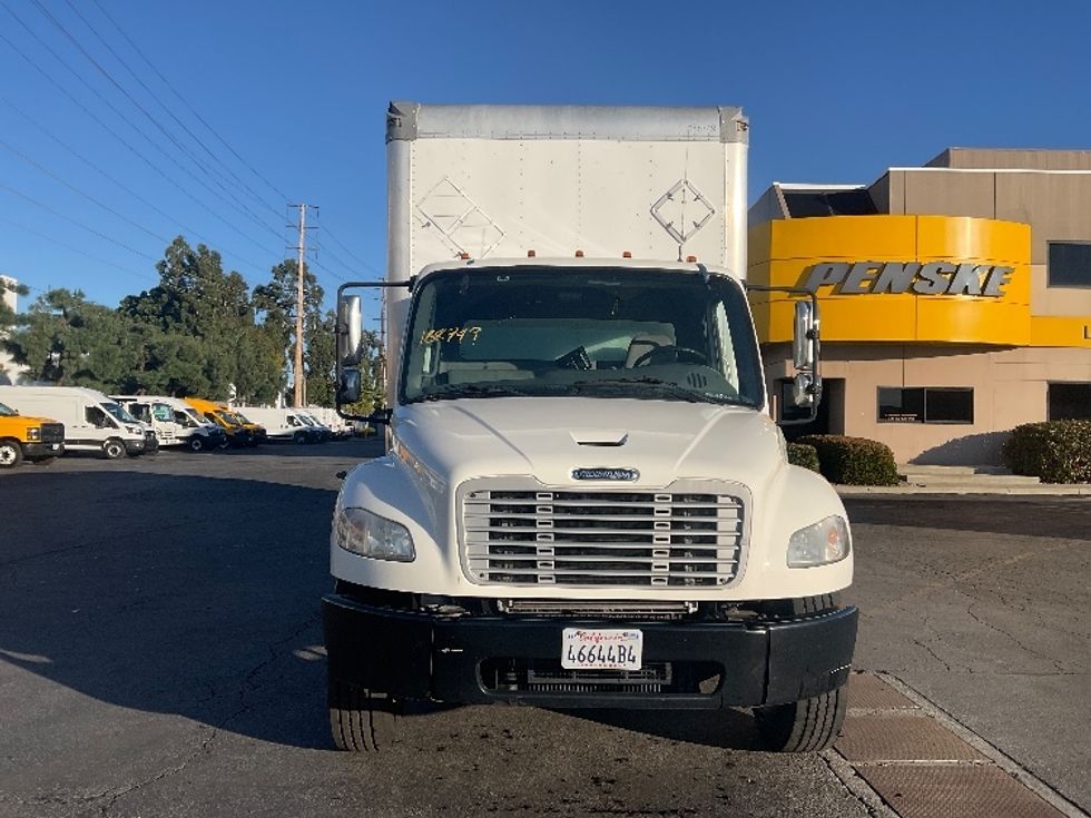 Medium Duty Box Truck-Light and Medium Duty Trucks-Freightliner-2018-M2-Santa Ana-CA-216,631\n\t\tmiles-$ 36,000 - Image 2