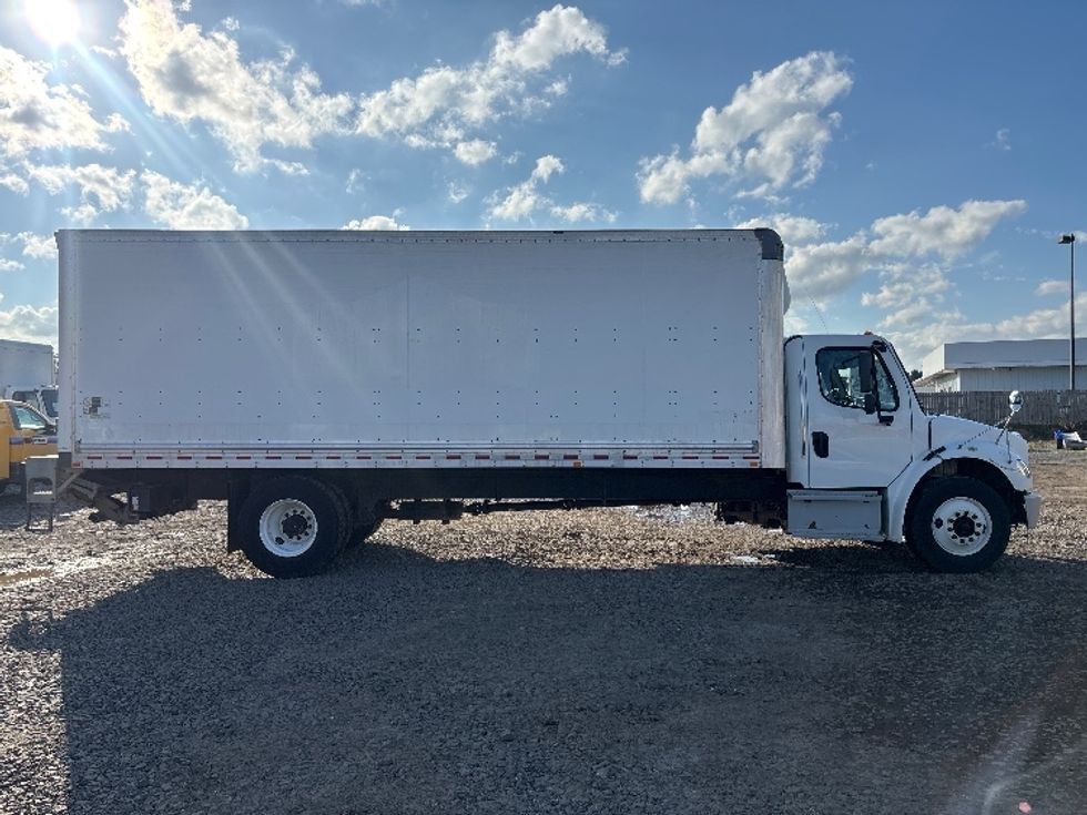 Medium Duty Box Truck-Light and Medium Duty Trucks-Freightliner-2018-M2-Shreveport-LA-268,349\n\t\tmiles-$ 36,000 - Image 14