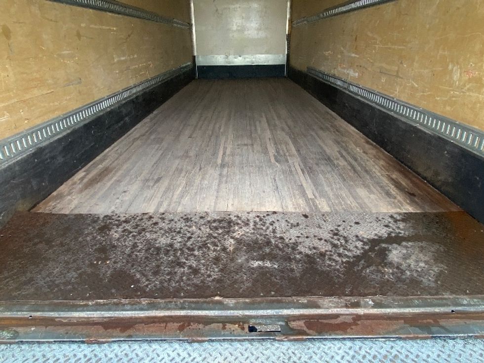 Medium Duty Box Truck-Light and Medium Duty Trucks-Freightliner-2018-M2-South Bend-IN-80,222\n\t\tmiles-$ 59,000 - Image 10