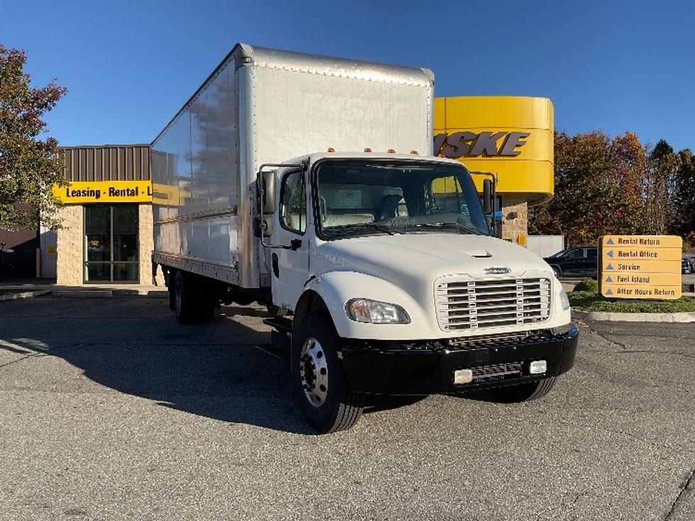 Medium Duty Box Truck-Light and Medium Duty Trucks-Freightliner-2018-M2-Springfield-MA-290,699\n\t\tmiles-$ 26,750 - Image 1