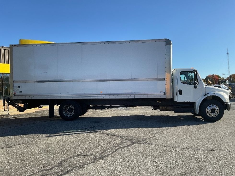 Medium Duty Box Truck-Light and Medium Duty Trucks-Freightliner-2018-M2-Springfield-MA-290,699\n\t\tmiles-$ 26,750 - Image 15