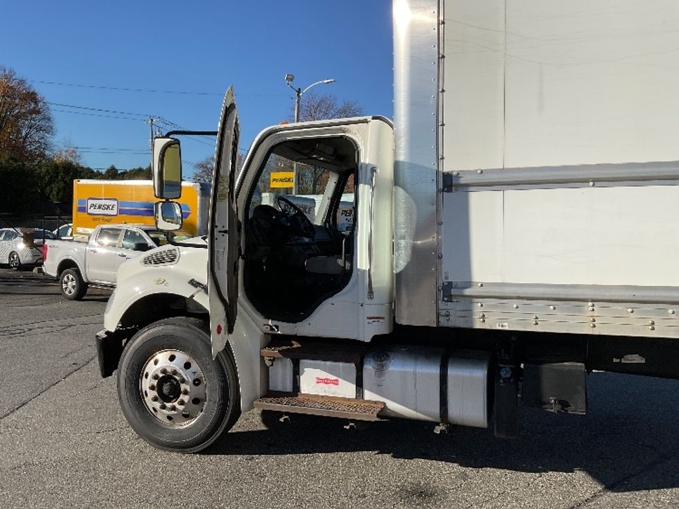 Medium Duty Box Truck-Light and Medium Duty Trucks-Freightliner-2018-M2-Springfield-MA-290,699\n\t\tmiles-$ 26,750 - Image 16