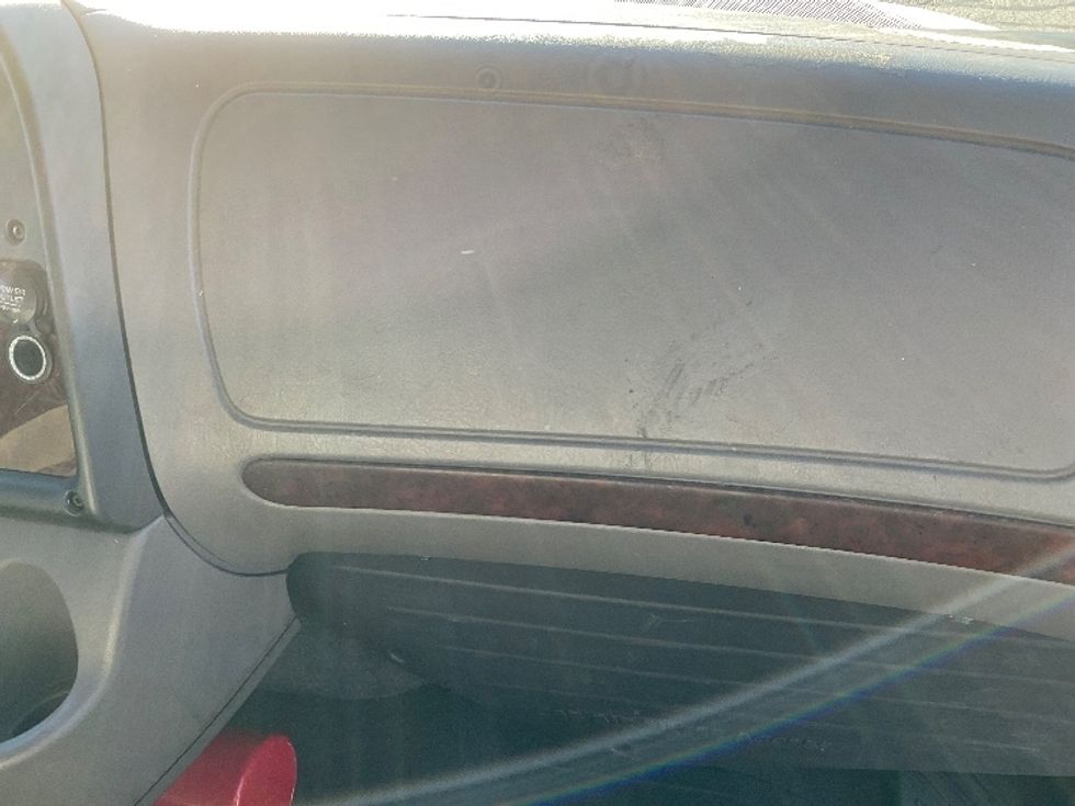 Medium Duty Box Truck-Light and Medium Duty Trucks-Freightliner-2018-M2-Springfield-MA-290,699\n\t\tmiles-$ 26,750 - Image 21