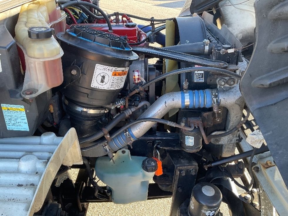 Medium Duty Box Truck-Light and Medium Duty Trucks-Freightliner-2018-M2-Springfield-MA-290,699\n\t\tmiles-$ 26,750 - Image 23