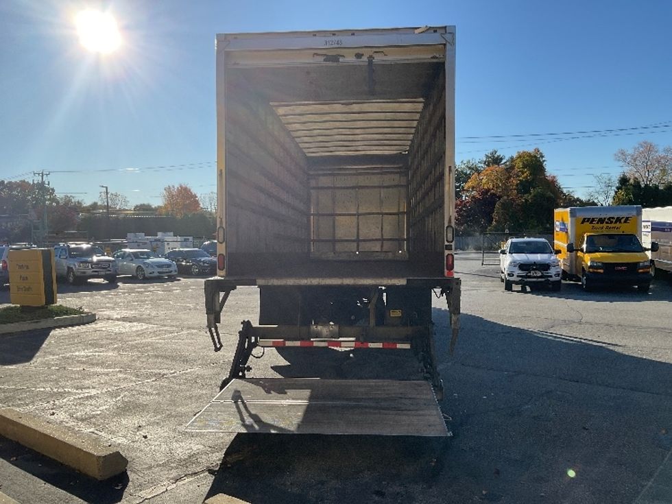 Medium Duty Box Truck-Light and Medium Duty Trucks-Freightliner-2018-M2-Springfield-MA-290,699\n\t\tmiles-$ 26,750 - Image 9