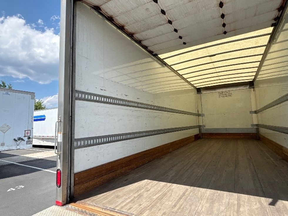 Medium Duty Box Truck-Light and Medium Duty Trucks-Freightliner-2018-M2-Sterling-VA-198,537\n\t\tmiles-$ 50,000 - Image 11