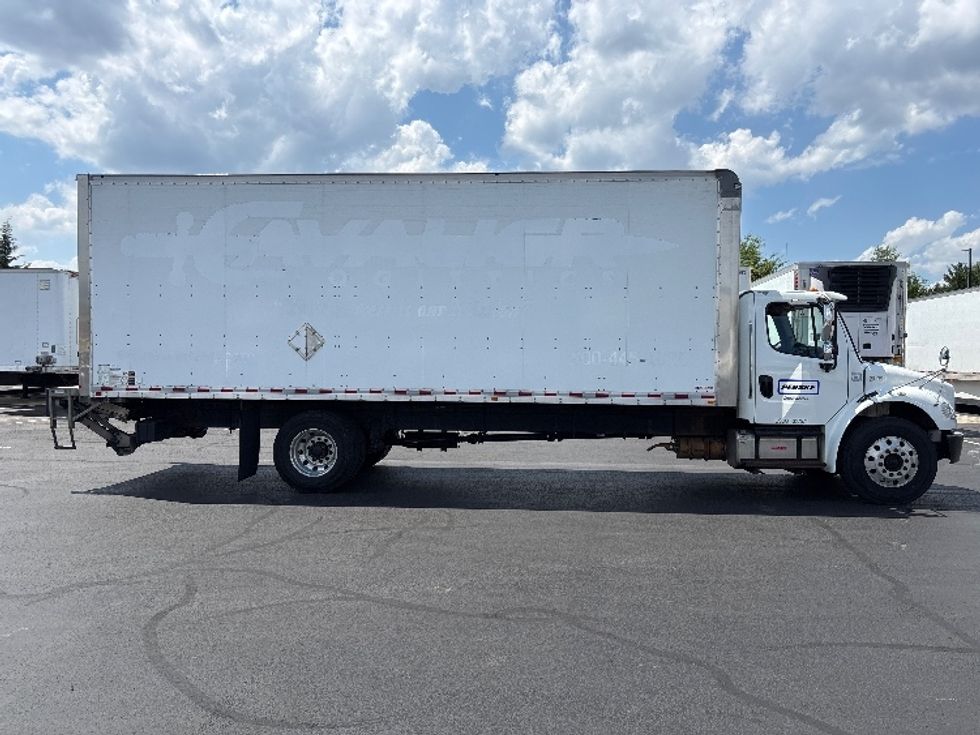 Medium Duty Box Truck-Light and Medium Duty Trucks-Freightliner-2018-M2-Sterling-VA-198,537\n\t\tmiles-$ 50,000 - Image 15
