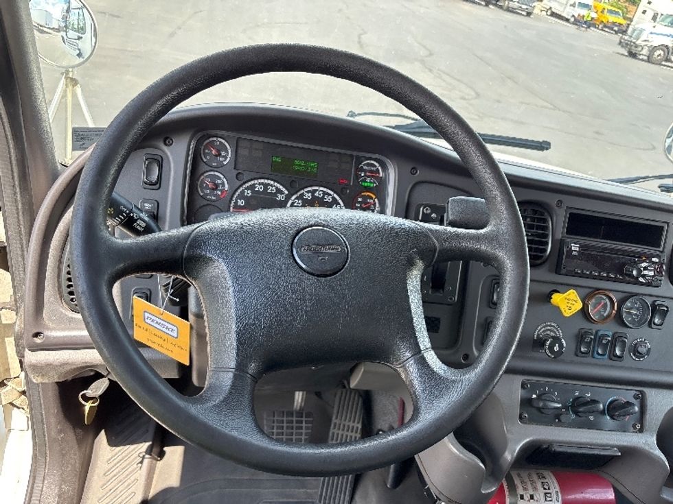 Medium Duty Box Truck-Light and Medium Duty Trucks-Freightliner-2018-M2-Sterling-VA-198,537\n\t\tmiles-$ 50,000 - Image 18
