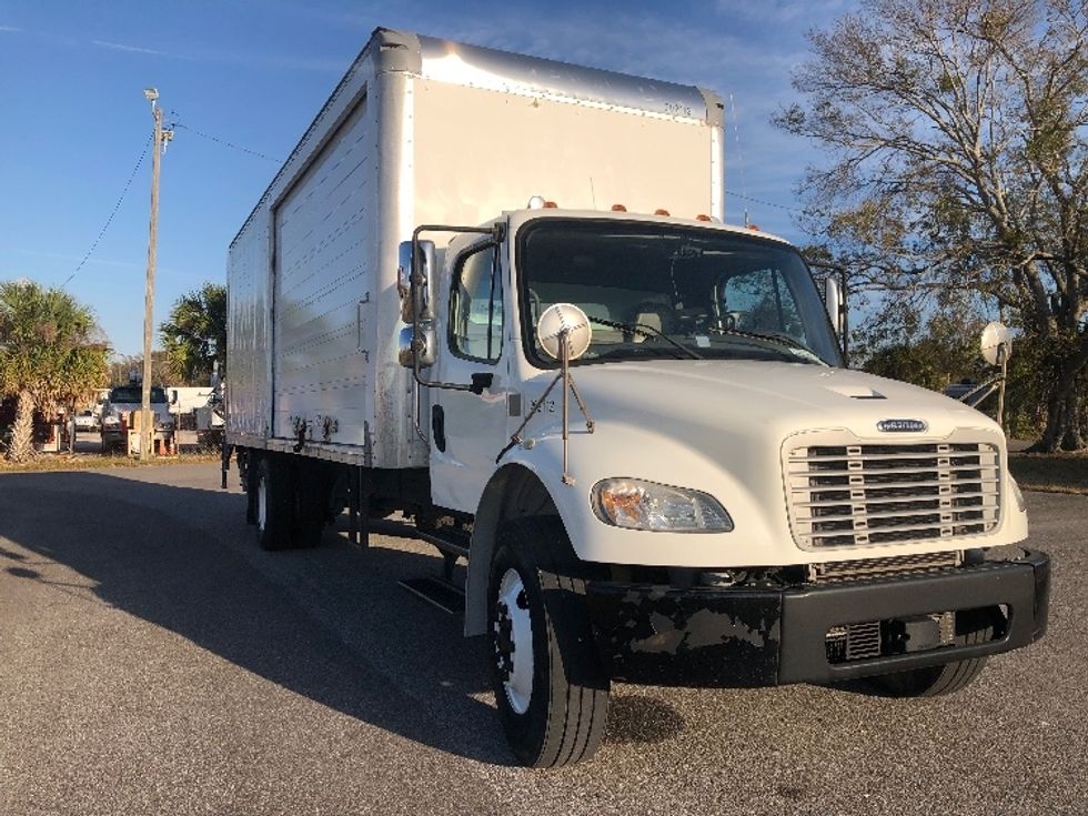 Medium Duty Box Truck-Light and Medium Duty Trucks-Freightliner-2018-M2-Tampa-FL-189,941\n\t\tmiles-$ 48,500 - Image 1