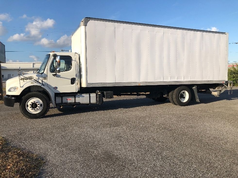 Medium Duty Box Truck-Light and Medium Duty Trucks-Freightliner-2018-M2-Tampa-FL-189,941\n\t\tmiles-$ 48,500 - Image 4