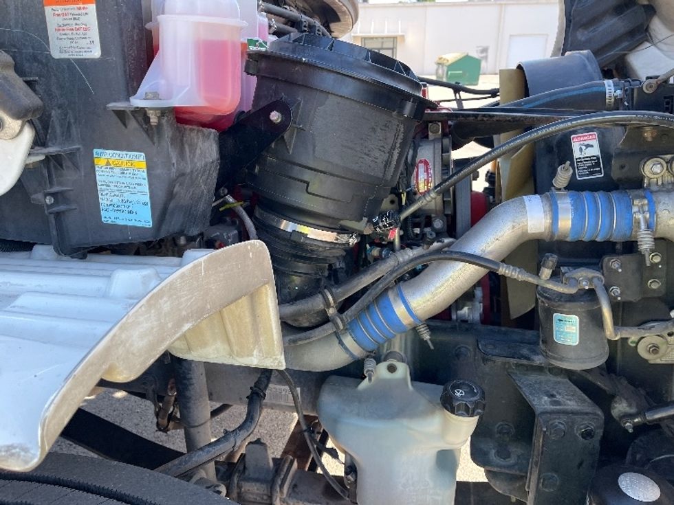 Medium Duty Box Truck-Light and Medium Duty Trucks-Freightliner-2018-M2-Tampa-FL-223,510\n\t\tmiles-$ 37,500 - Image 23