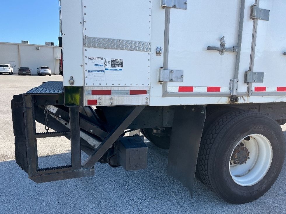 Medium Duty Box Truck-Light and Medium Duty Trucks-Freightliner-2018-M2-Tampa-FL-223,510\n\t\tmiles-$ 37,500 - Image 30