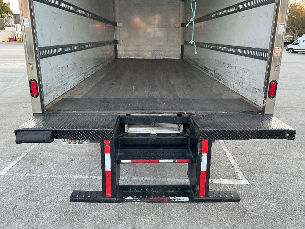 Medium Duty Box Truck-Light and Medium Duty Trucks-Freightliner-2018-M2-Tampa-FL-226,849\n\t\tmiles-$ 38,750 - Image 10