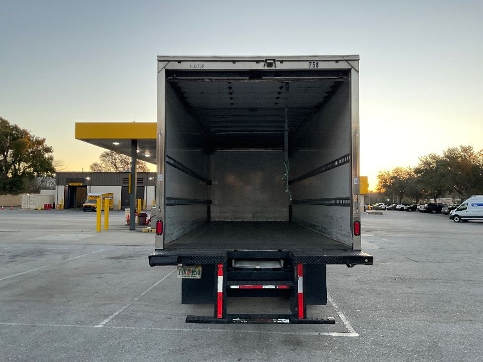 Medium Duty Box Truck-Light and Medium Duty Trucks-Freightliner-2018-M2-Tampa-FL-226,849\n\t\tmiles-$ 38,750 - Image 8