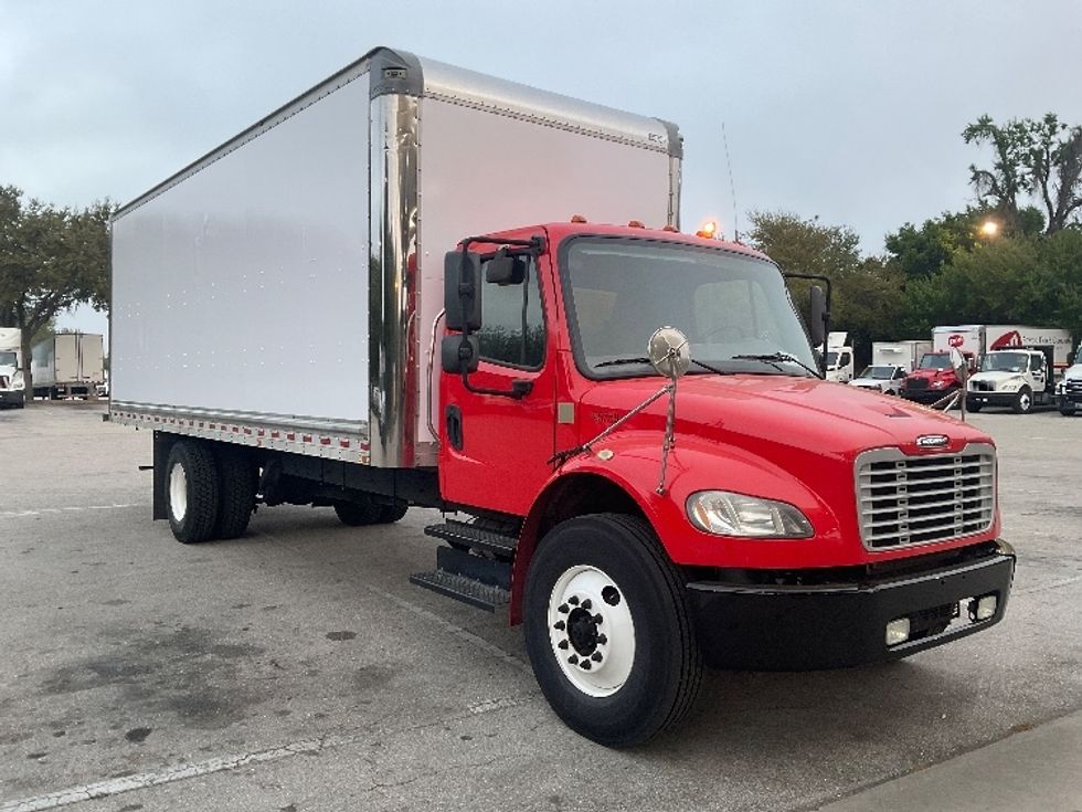 Medium Duty Box Truck-Light and Medium Duty Trucks-Freightliner-2018-M2-Tampa-FL-230,494\n\t\tmiles-$ 40,750 - Image 1