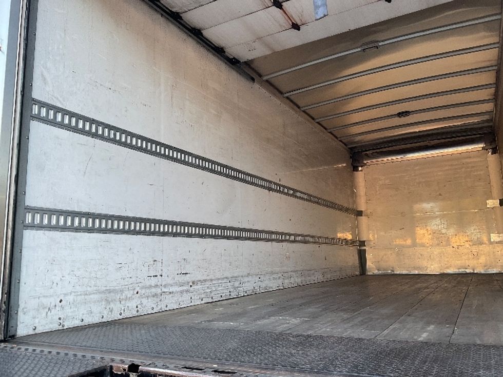 Medium Duty Box Truck-Light and Medium Duty Trucks-Freightliner-2018-M2-Tampa-FL-230,494\n\t\tmiles-$ 40,750 - Image 11