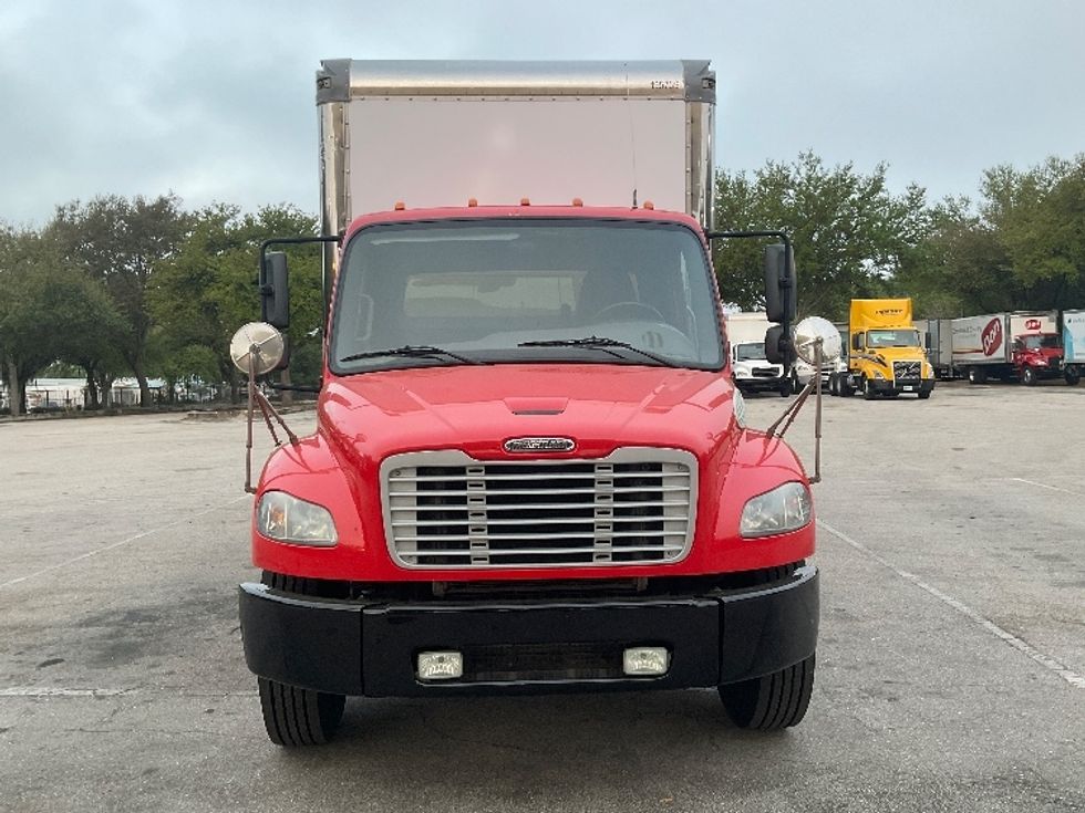 Medium Duty Box Truck-Light and Medium Duty Trucks-Freightliner-2018-M2-Tampa-FL-230,494\n\t\tmiles-$ 40,750 - Image 2