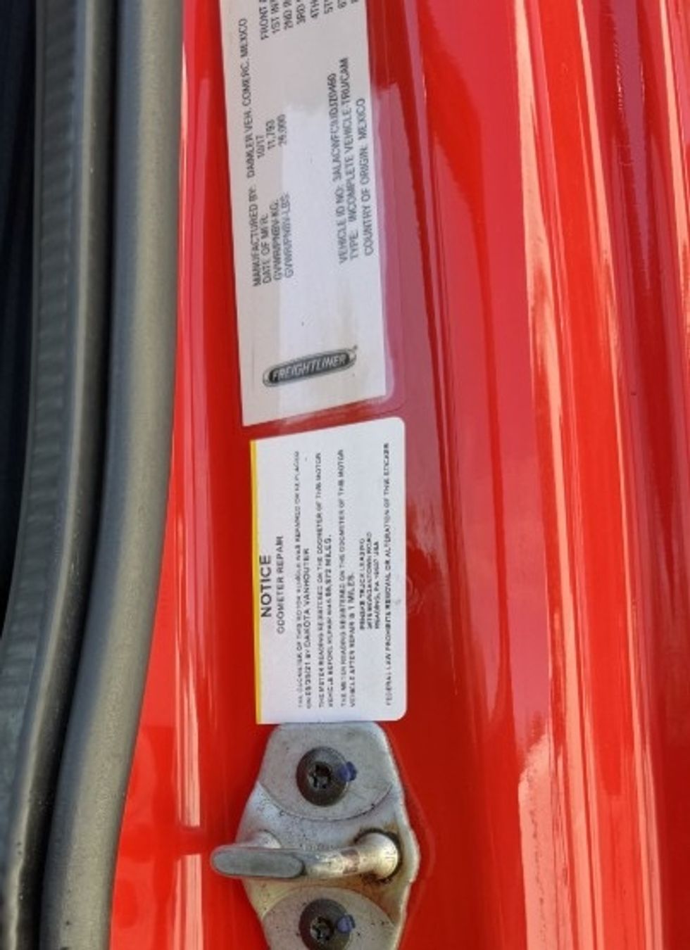 Medium Duty Box Truck-Light and Medium Duty Trucks-Freightliner-2018-M2-Tampa-FL-230,494\n\t\tmiles-$ 40,750 - Image 26