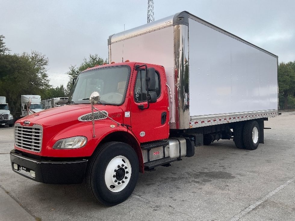 Medium Duty Box Truck-Light and Medium Duty Trucks-Freightliner-2018-M2-Tampa-FL-230,494\n\t\tmiles-$ 40,750 - Image 3