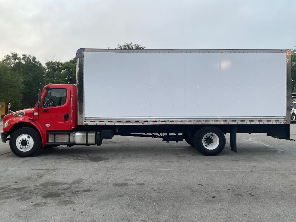 Medium Duty Box Truck-Light and Medium Duty Trucks-Freightliner-2018-M2-Tampa-FL-230,494\n\t\tmiles-$ 40,750 - Image 4