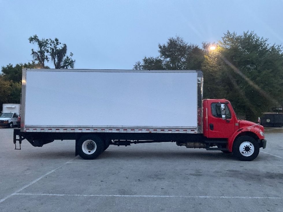 Medium Duty Box Truck-Light and Medium Duty Trucks-Freightliner-2018-M2-Tampa-FL-231,293\n\t\tmiles-$ 42,250 - Image 15