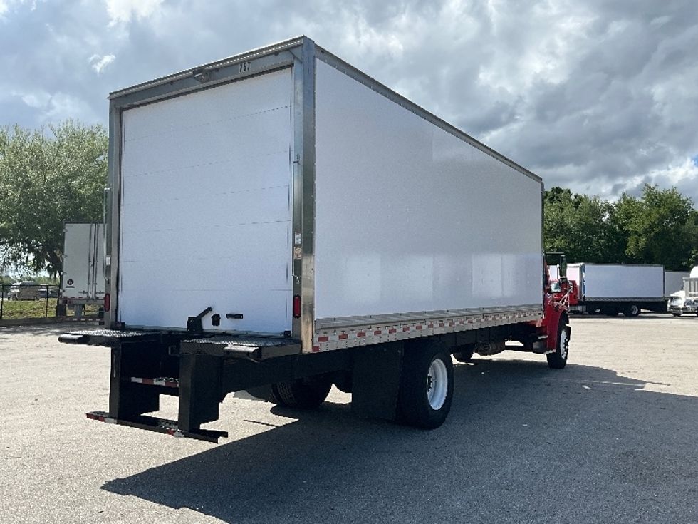 Medium Duty Box Truck-Light and Medium Duty Trucks-Freightliner-2018-M2-Tampa-FL-260,199\n\t\tmiles-$ 35,500 - Image 13